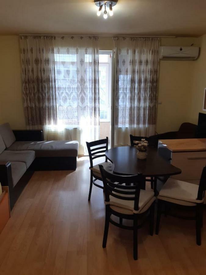 Studio Biju Apartment Varna Ngoại thất bức ảnh